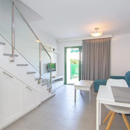 Parque Gaviota 4 By Homestaygrancanaria Daire